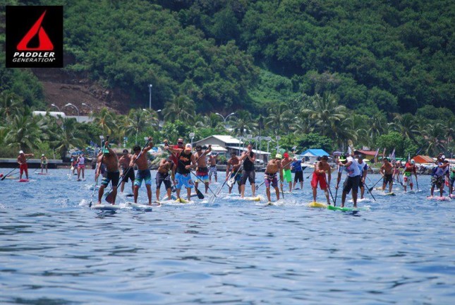 SUP Racing in Tahiti - Taaroa Race (3)