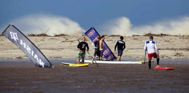 Stand-Up-Paddle-board-race-in-South-Africa