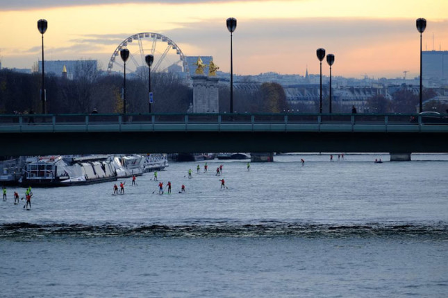 Stand Up Paddling in Paris