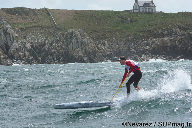 Downwind stand up paddling France