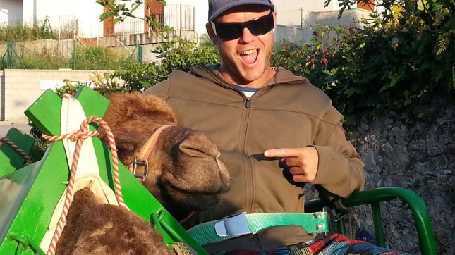 Camel rides in Noja