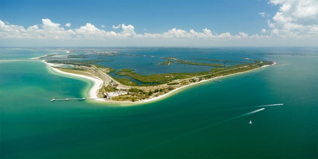 Ft. DeSoto Park stand up paddling