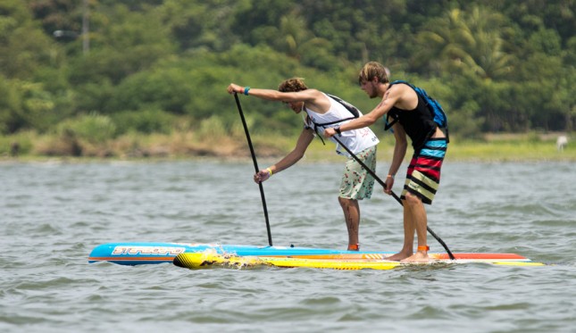stand up paddle race