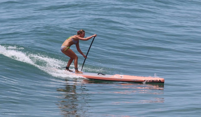 Shae Foudy stand up paddling