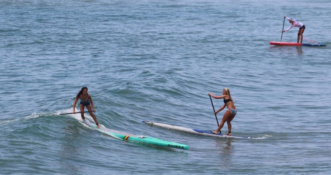 women's stand up paddle race