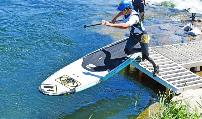 Mo Freitas stand up paddling
