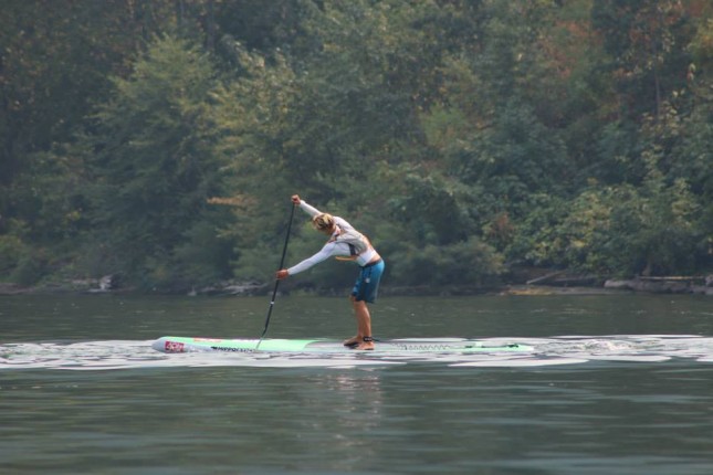 404's new signing, Noa Hopper, in action at the Gorge Paddle Challenge
