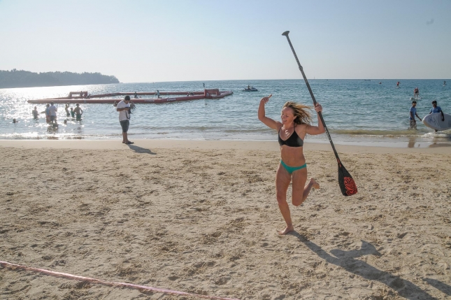 Kristy Morris stand up paddle